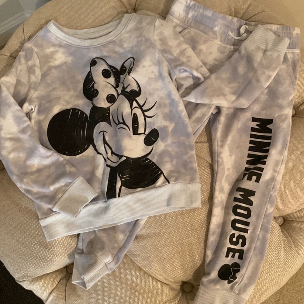 Limited Edition Collection 4T Blue Minnie Mouse Sweatsuit Set